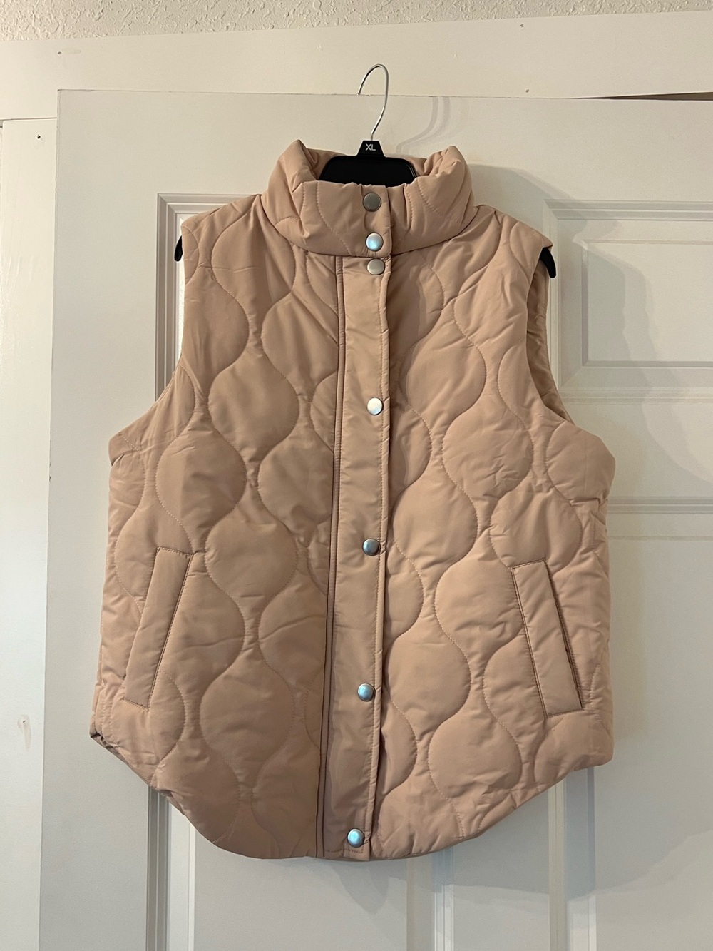 NWOT Puffer Vest
